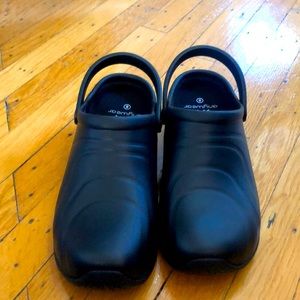 Brand new never worn black A anywrar clogs.